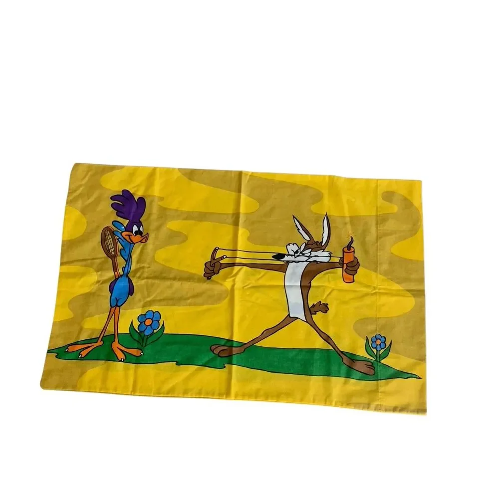 Vintage 1990s Warner Bros Road Runner & Wild E. Coyote 1 Pillowcase No Iron USA